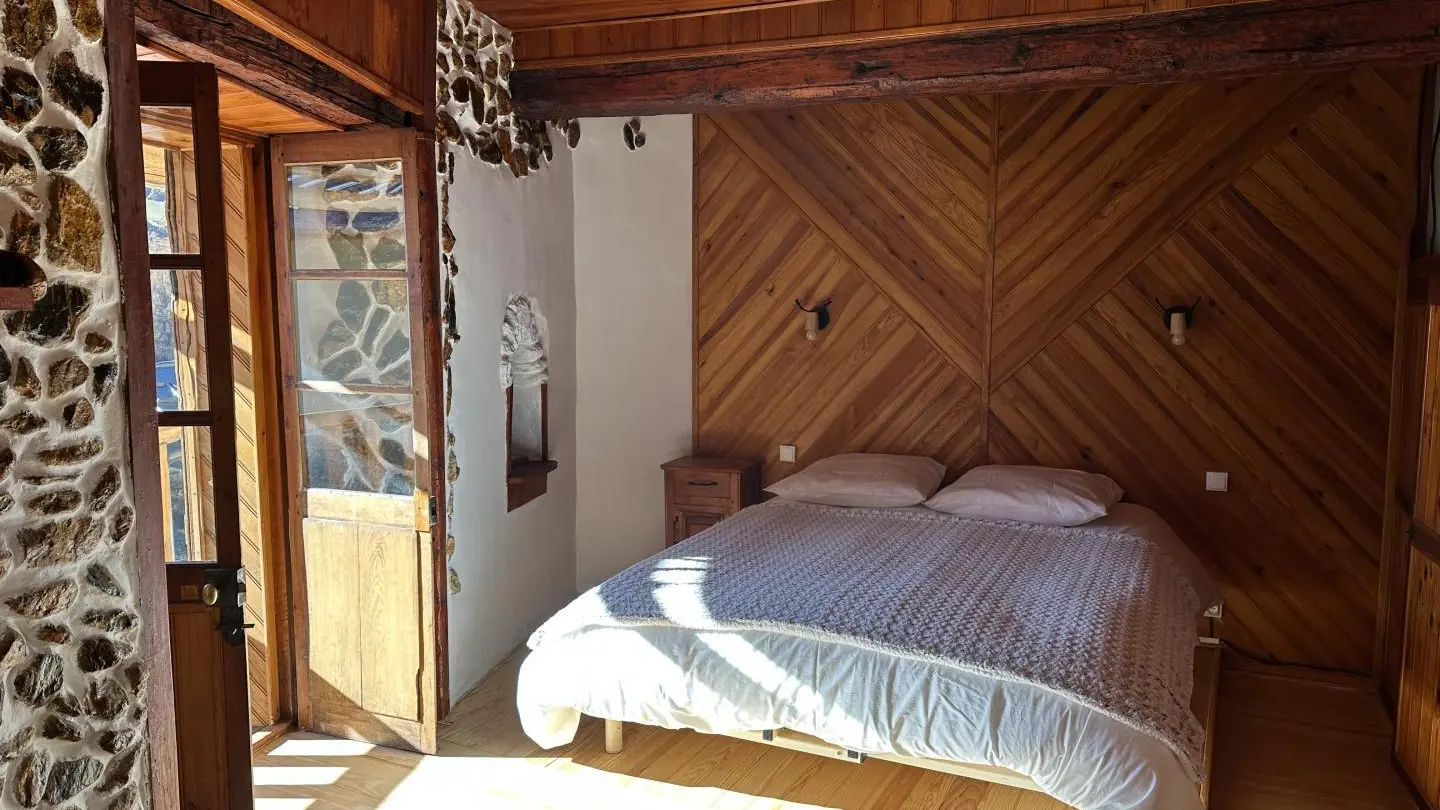 Lou castelet-BEUIL-Chambre-Gîtes de France Alpes-Maritimes