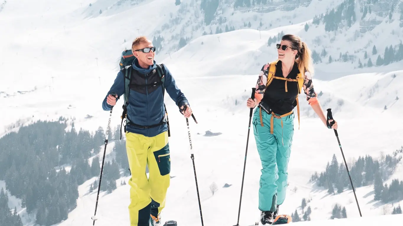 Ski de randonnée dans les Aravis à Thônes, La Clusaz, Le Grand-Bornand, Manigod - sortie encadrée par des guides de haute montagne