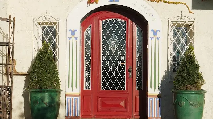 L'entrée de l'auberge