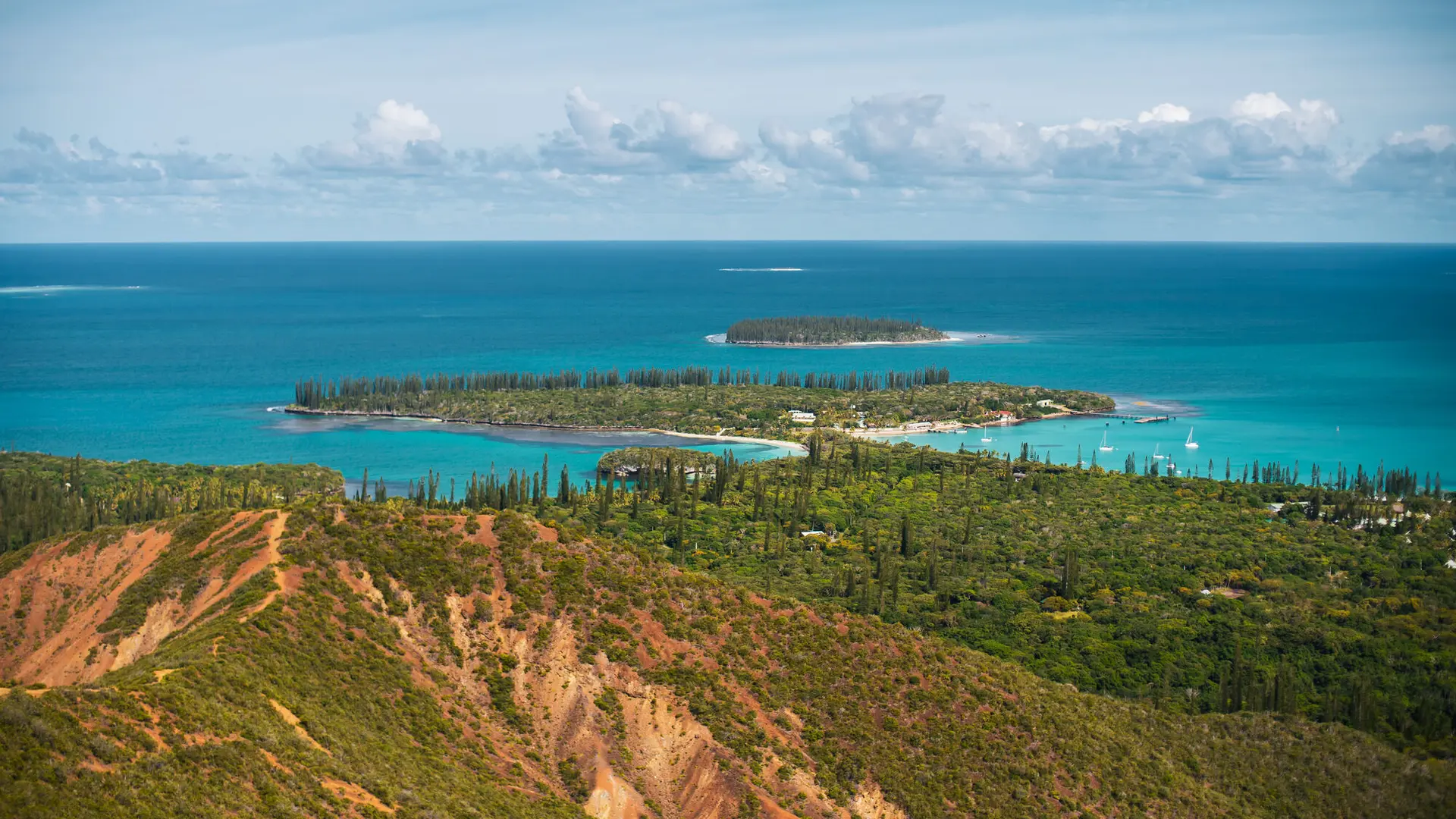 Point de vue depuis les hauteurs du Pic N'ga