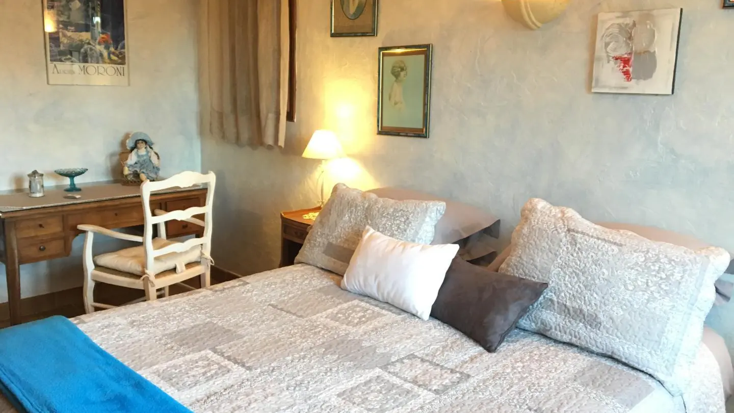 Gîte Chez Nino et Nunzia-Chambre 1-Vence-Gîtes de France Alpes-Maritimes
