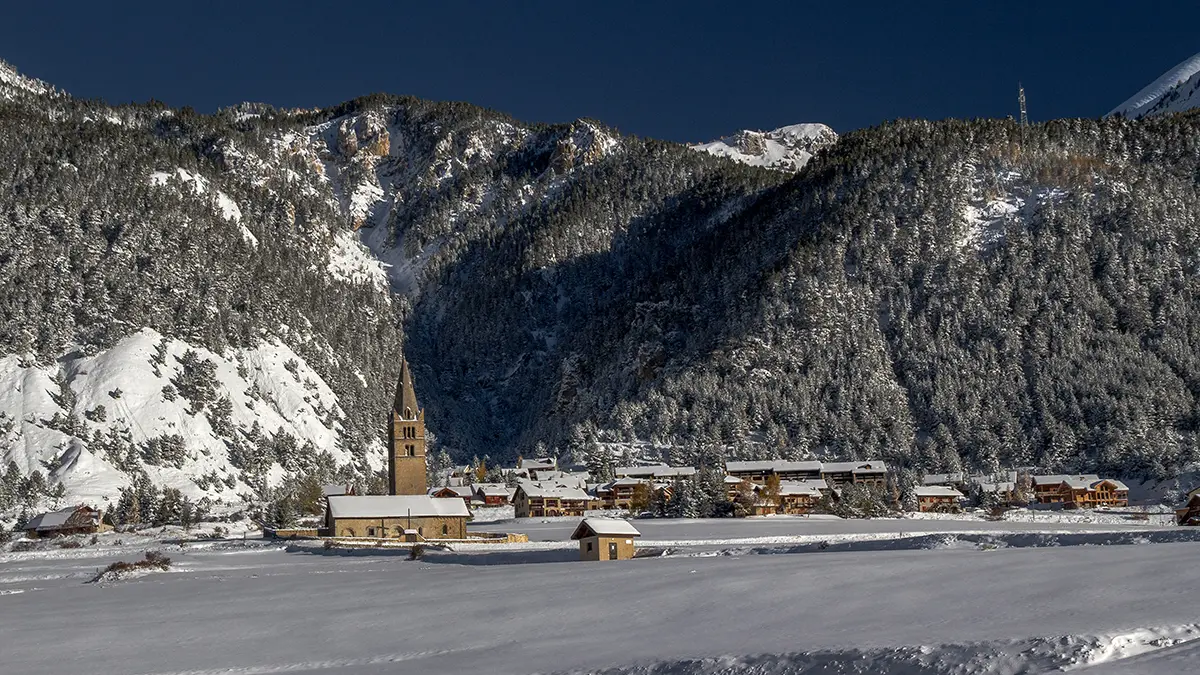 Eglise Sainte-Cécile hiver