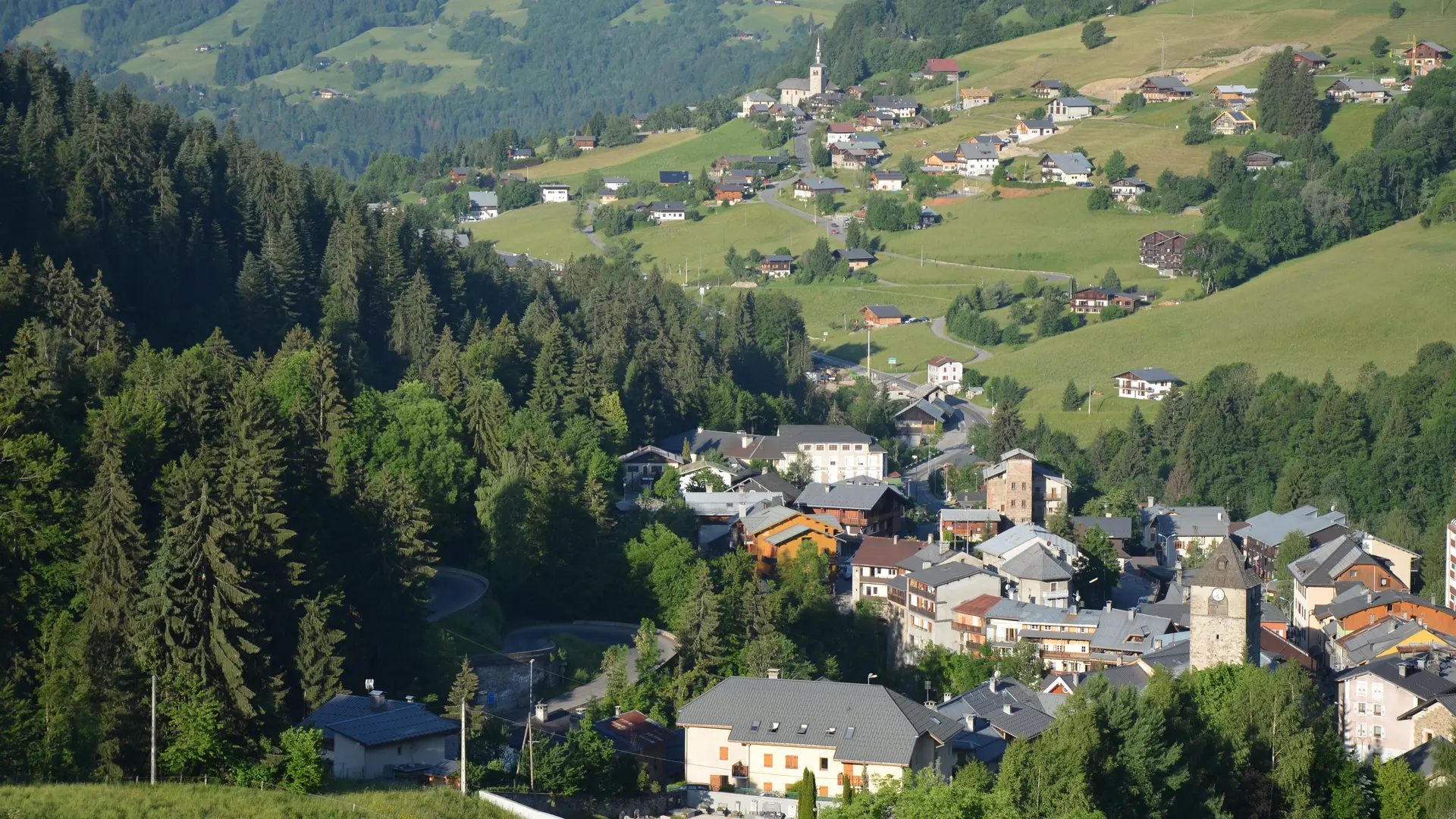 Village de Flumet depuis les Pontets Morettes