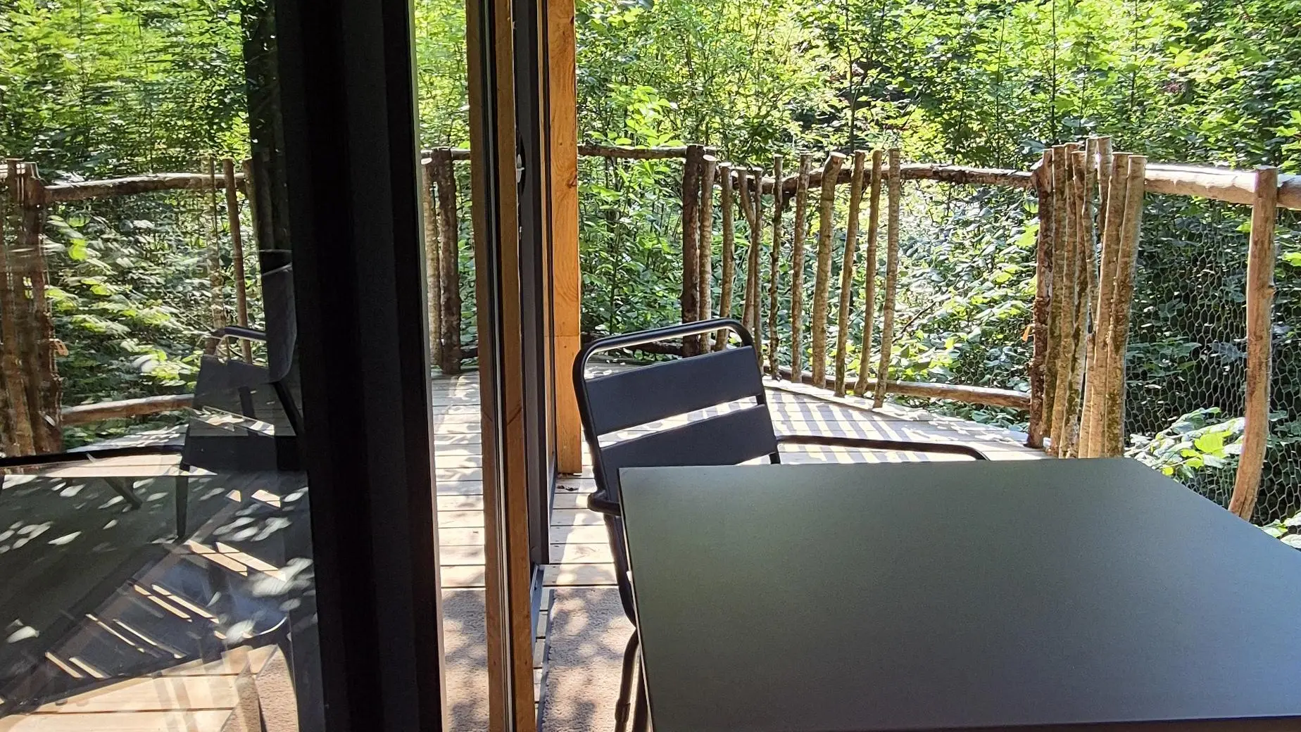 Balcon Lodge de la Source