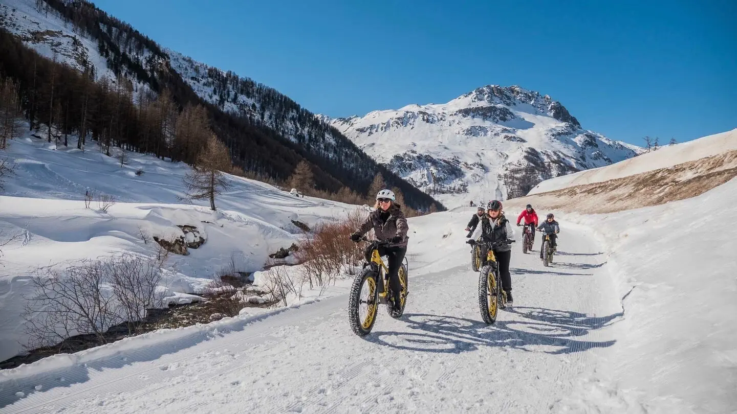 randonnée fatbike électrique sur neige val d'isère