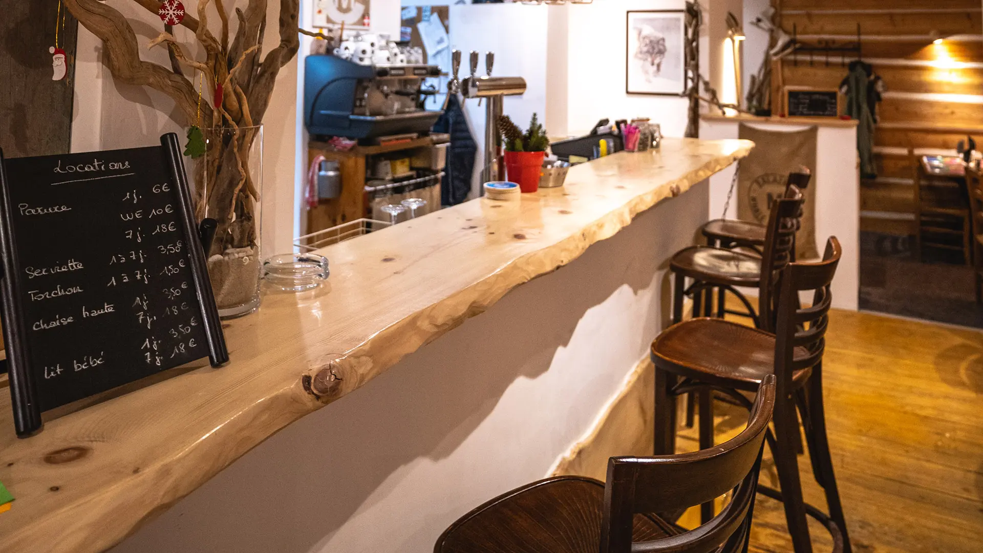 Le Café des Molanès