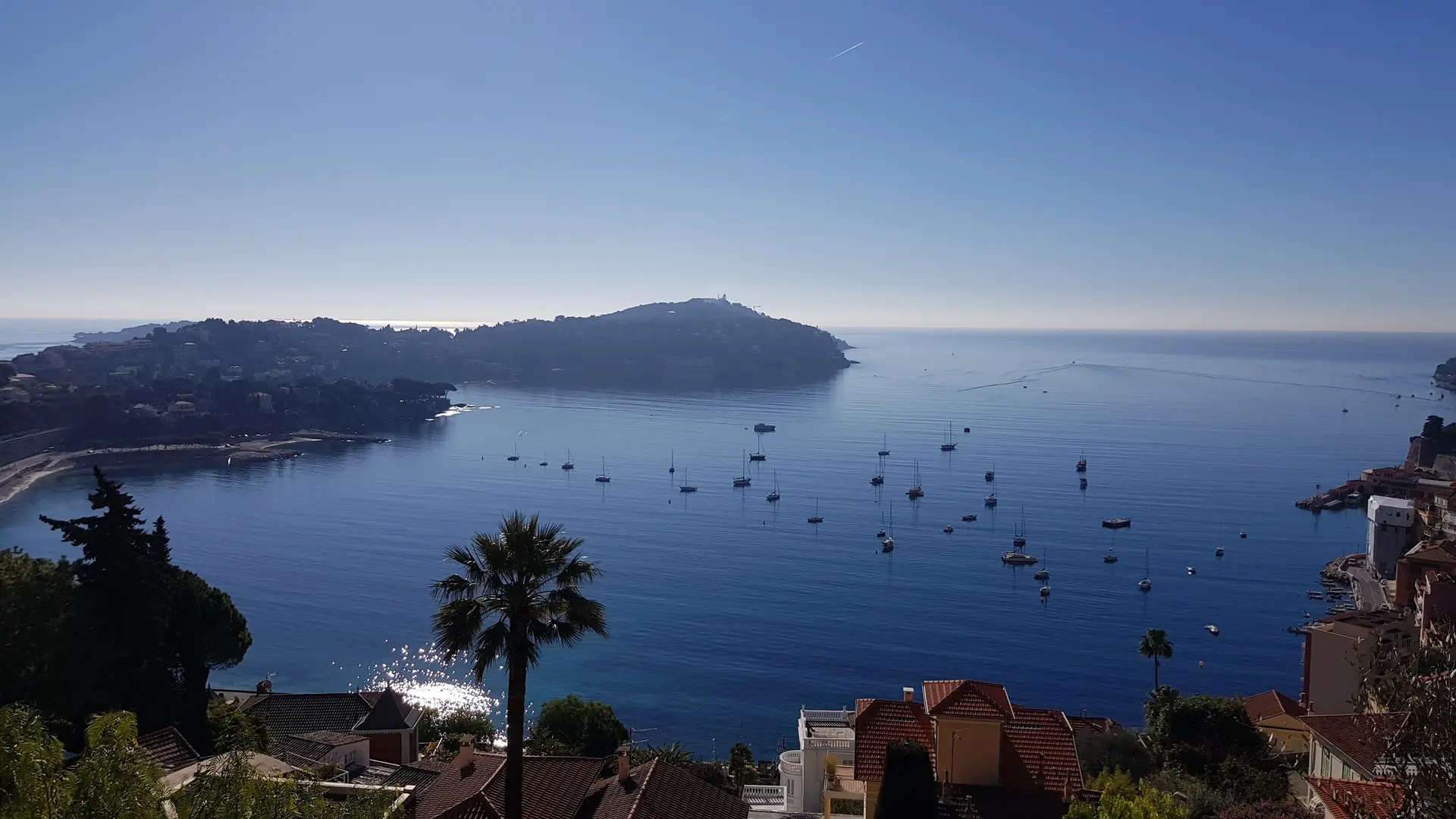 Vue panoramique depuis le balcon