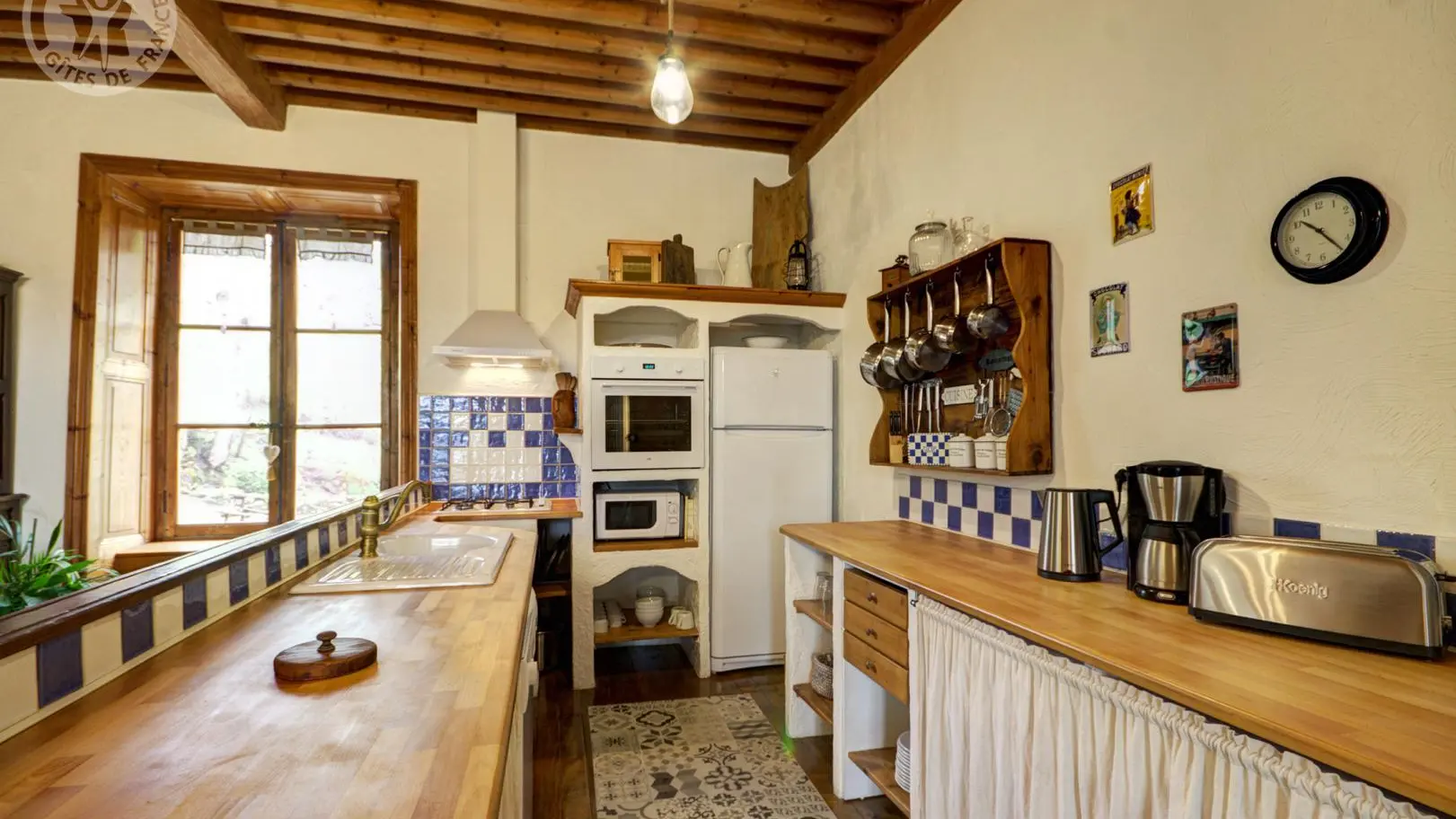 Cuisine ouverte et aménagée
