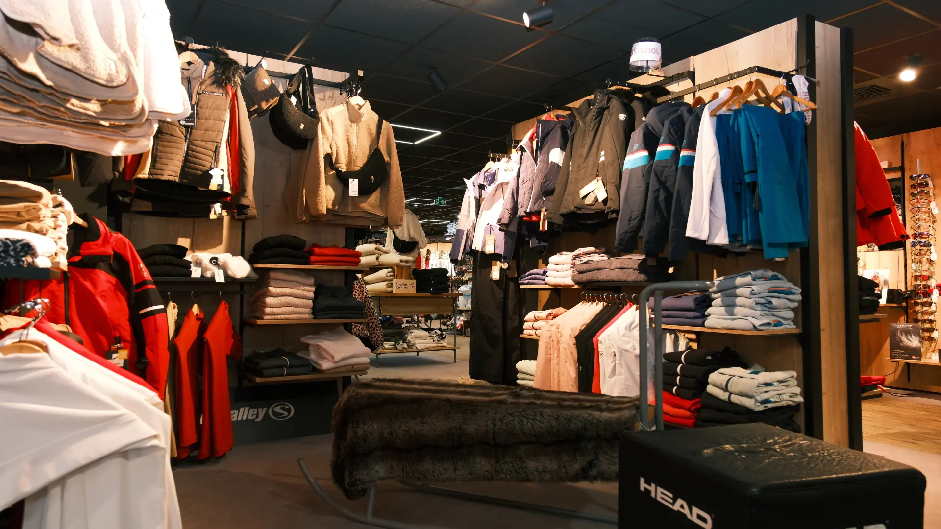 Magasin Skimium Val Ski Shop à Val-d'Isère