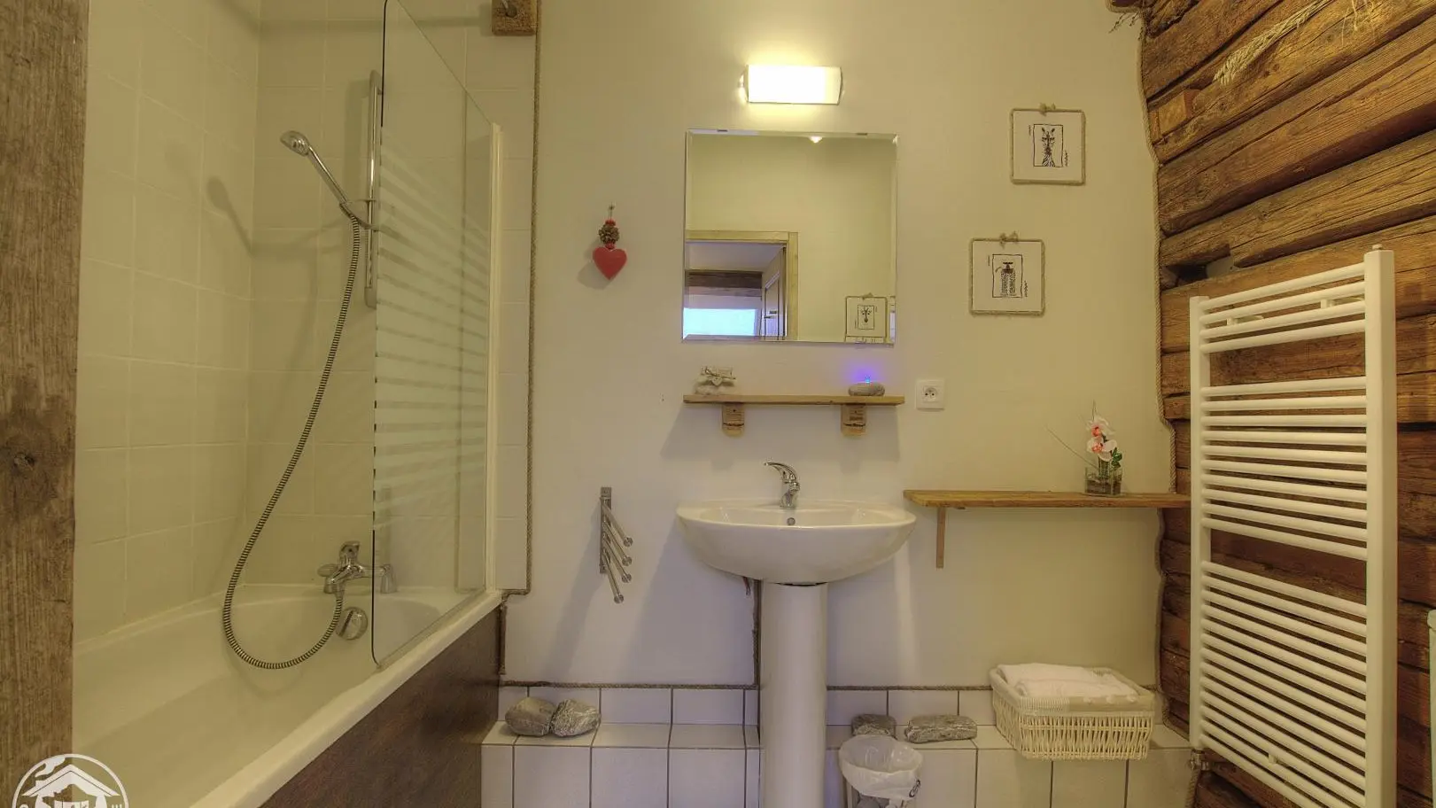salle de bains de la chambre Mt Blanc