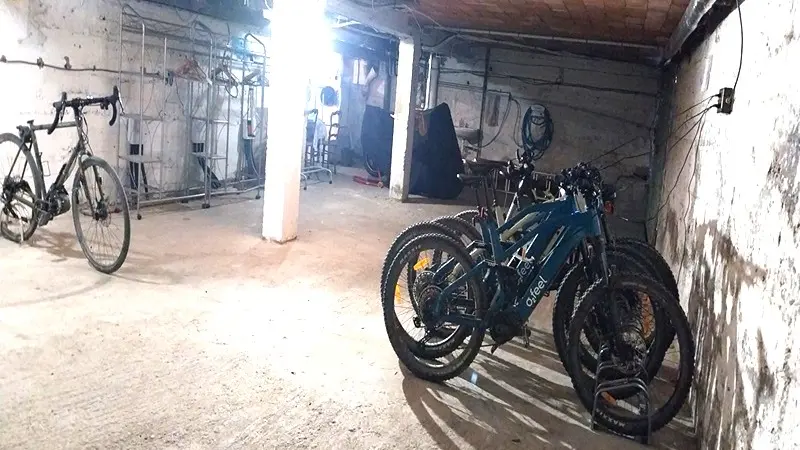 Garage