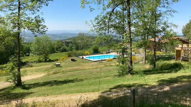 Piscine avec vue
