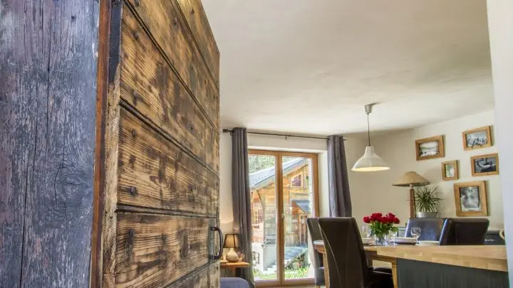 Entrée indépendante