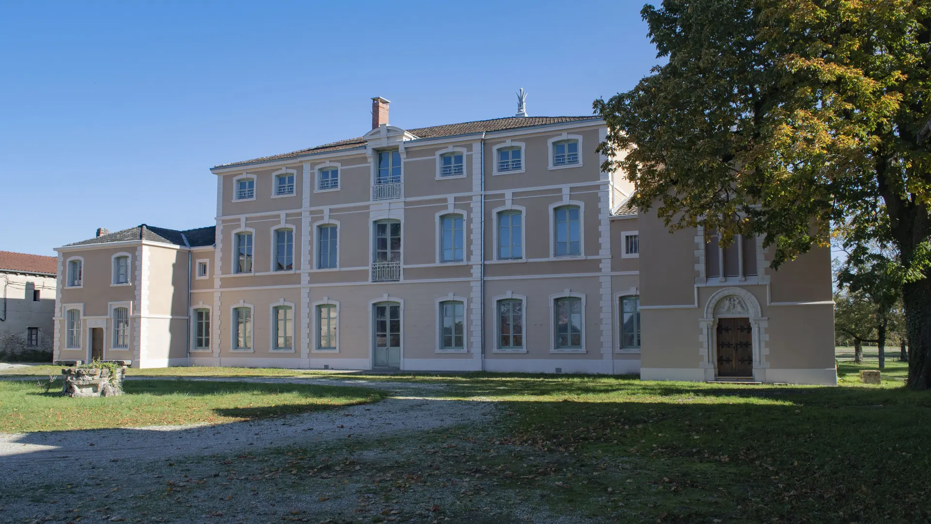 Château Saint Maurice de Rémens