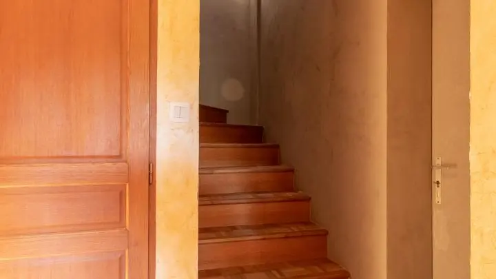 Accès étage (chambres)