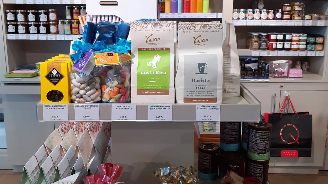Les produits en vente : autre vue épicerie