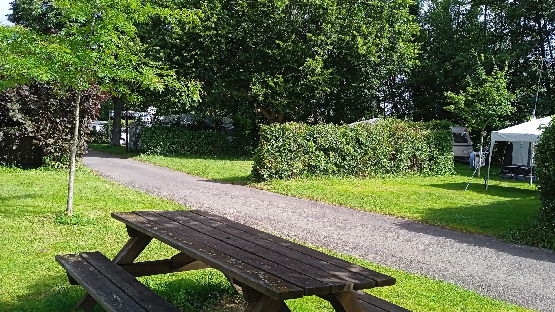 Emplacement camping