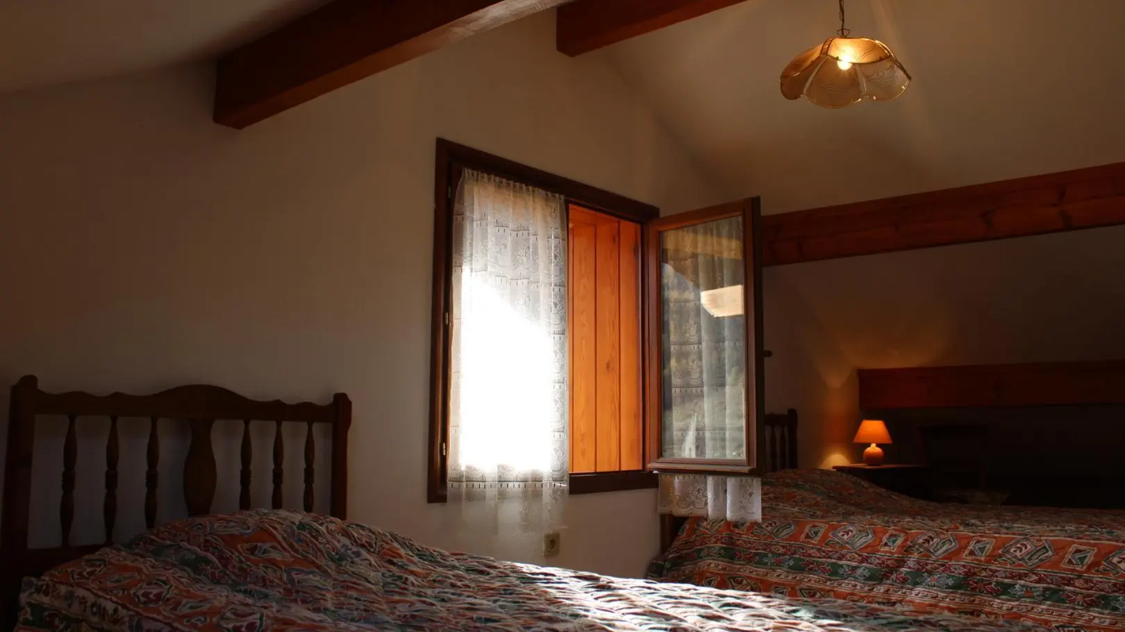 Gîte Les Mianes n°1-1 Chambre Lits simples-Valdeblore-Gîtes de France des Alpes-Maritimes