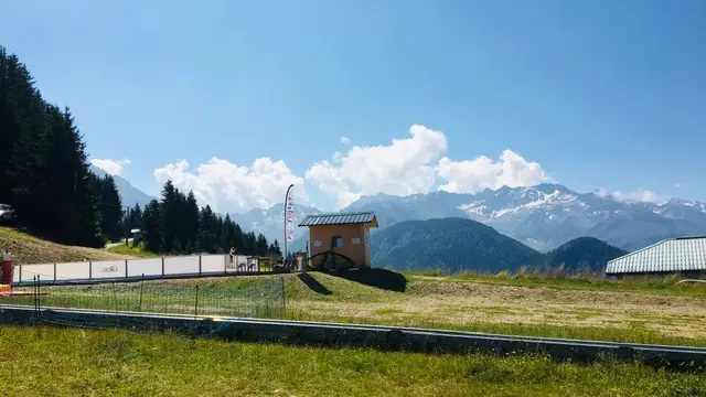 Photo de la patinoire au Collet