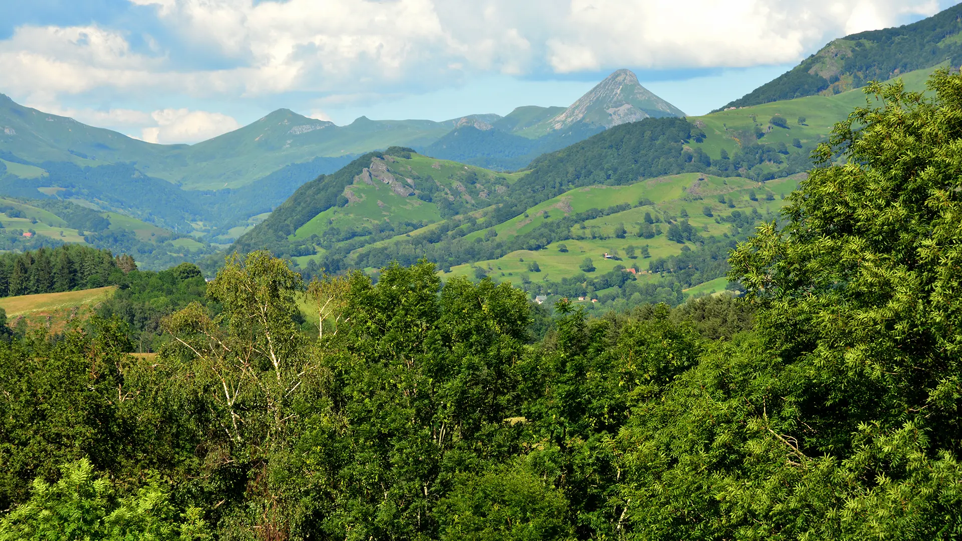 Vue sur le Puy Griou