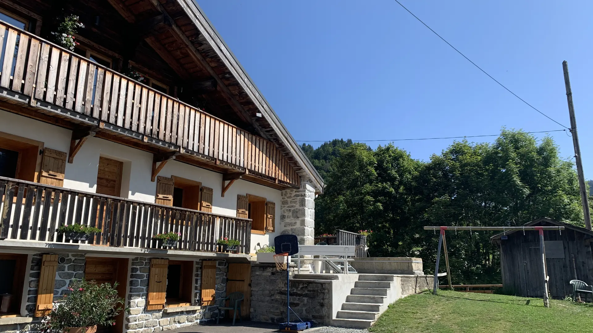 ACCES A L'APPARTEMENT PAR SA TERRASSE PRIVATIVE