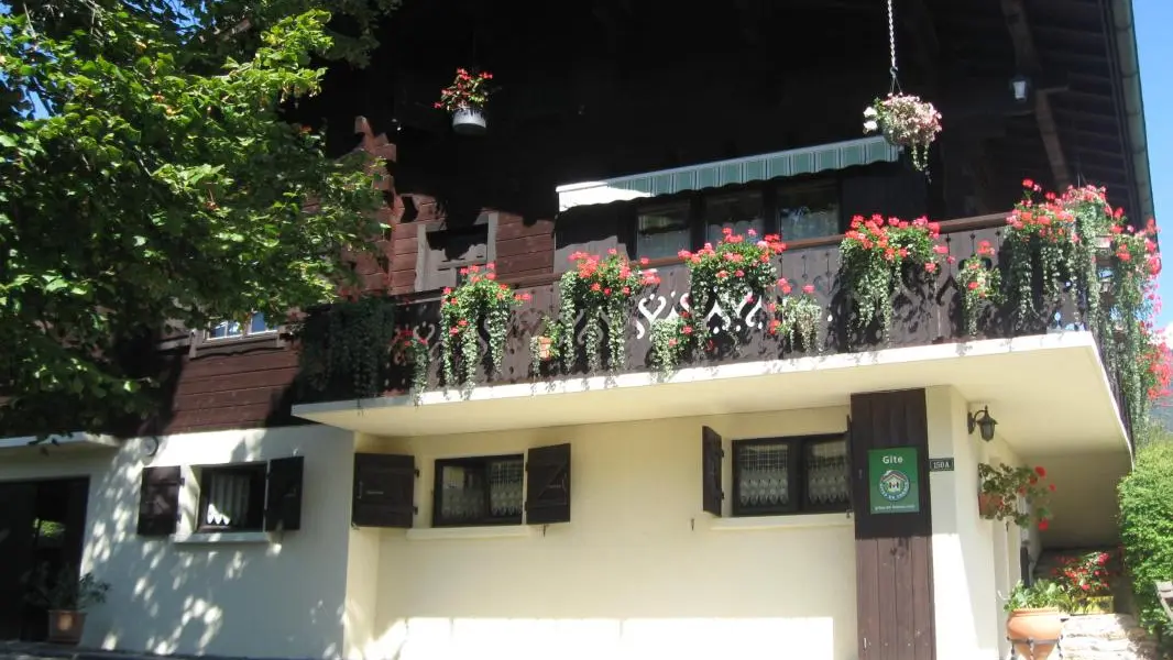 Autre vue chalet en été