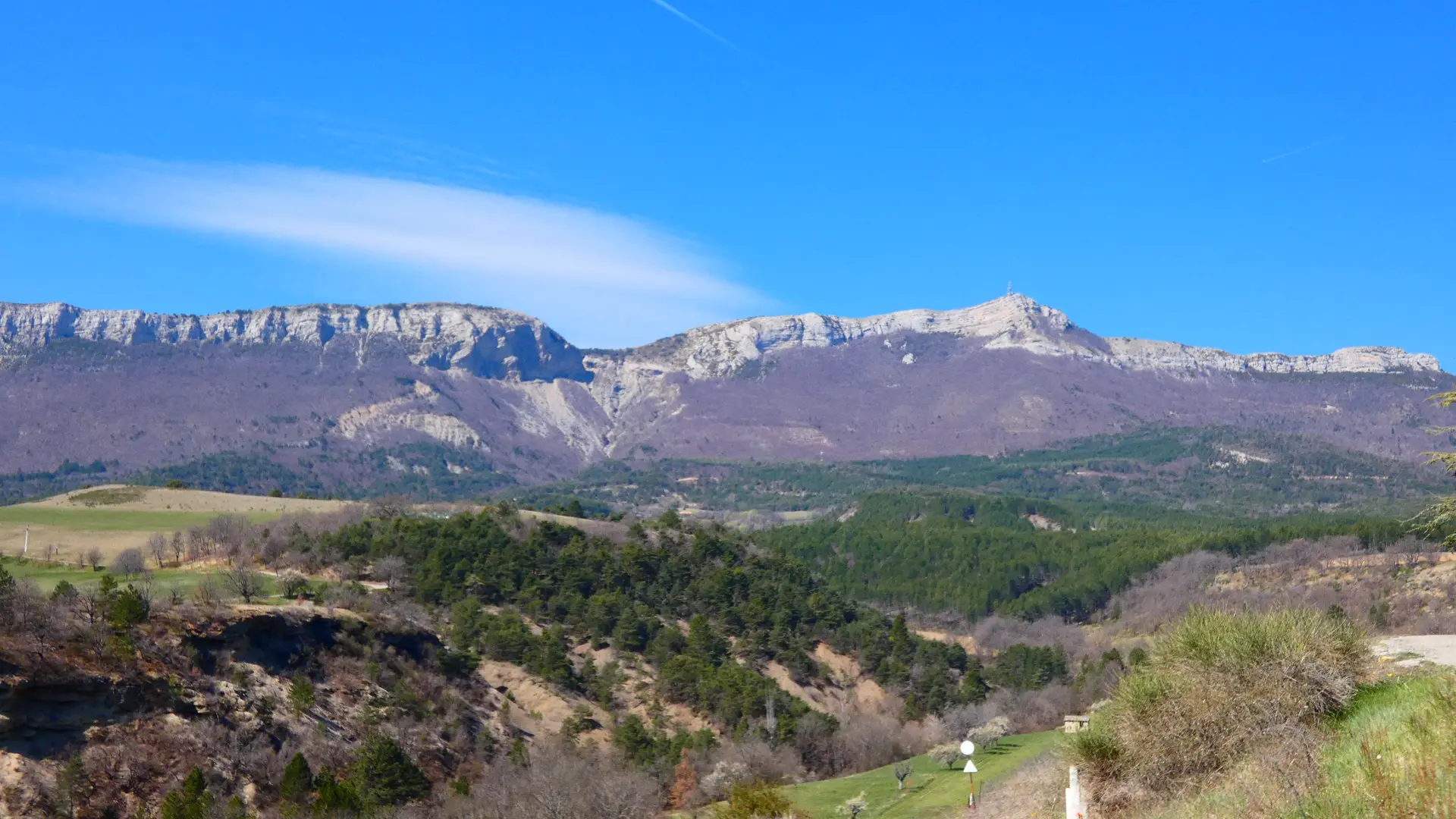 Vue sur le Rocher de Beaumont