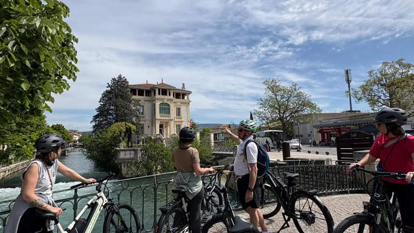 Provence Tourisme en E-bike_Saint-Rémy-de-Provence