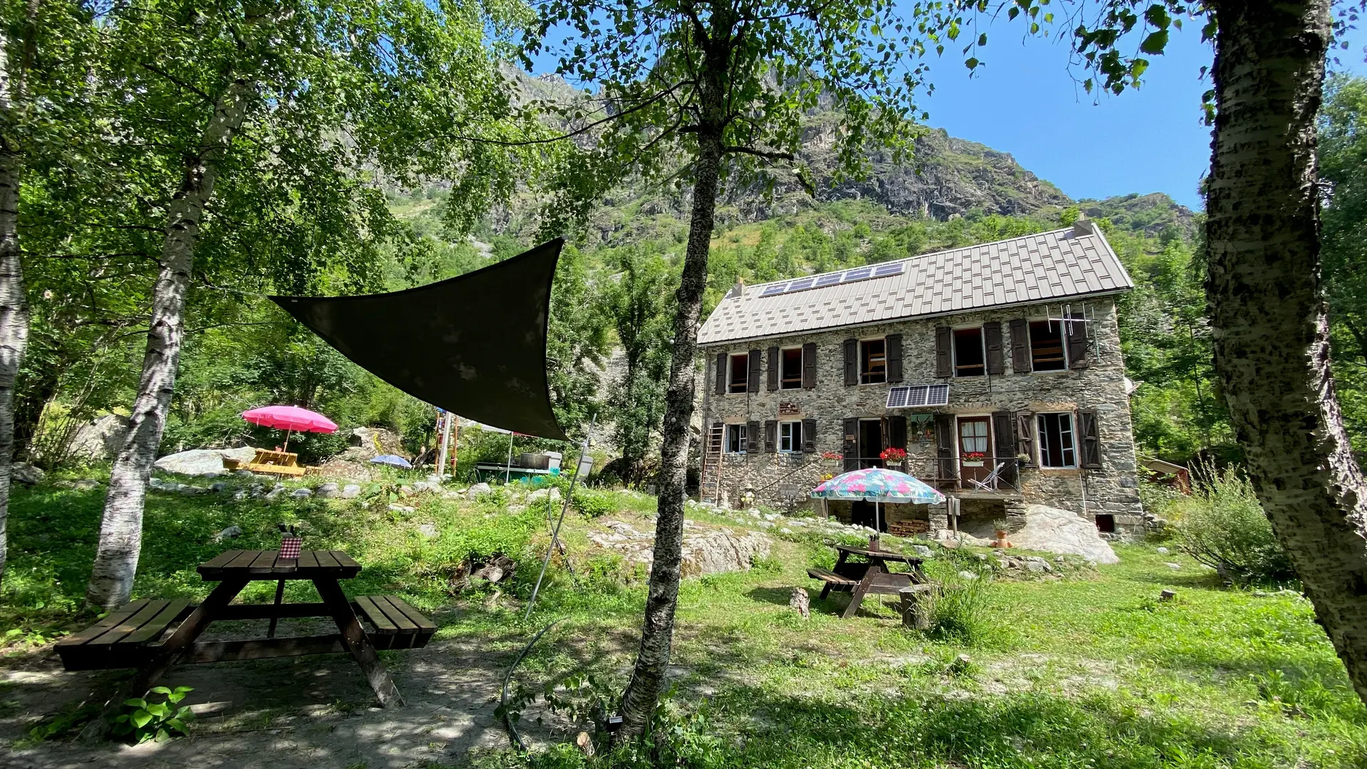 Refuge du Clot Xavier Blanc - extérieur