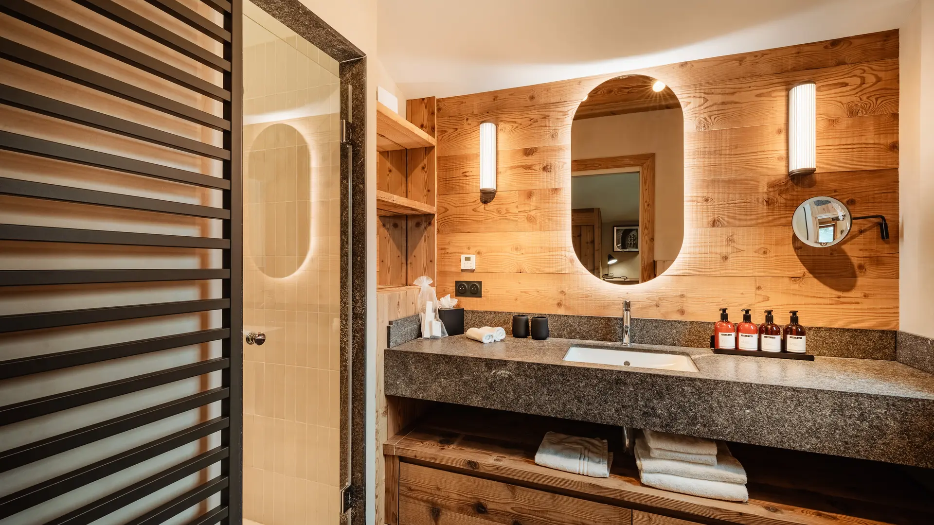 Salle de bains_Résidence Le Cairn_Val d'Isère