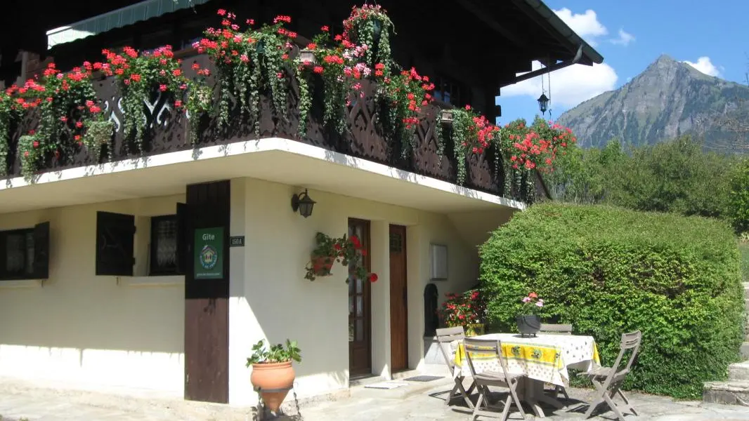 La terrasse du gîte en été