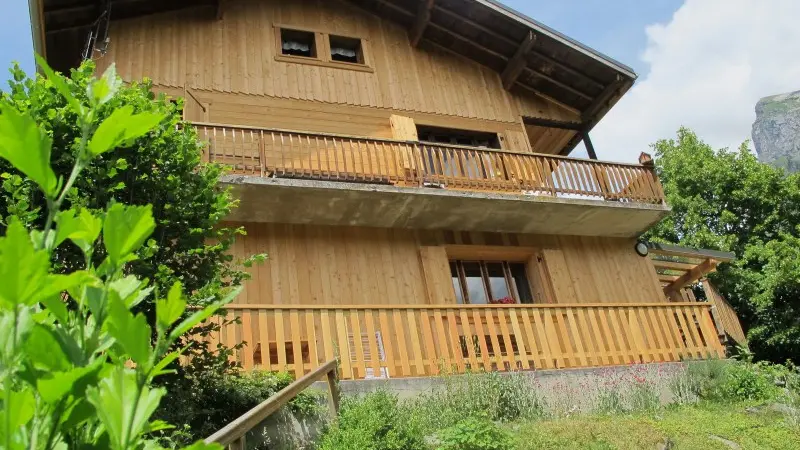 Gîte aménagé au niveau inférieur du chalet
