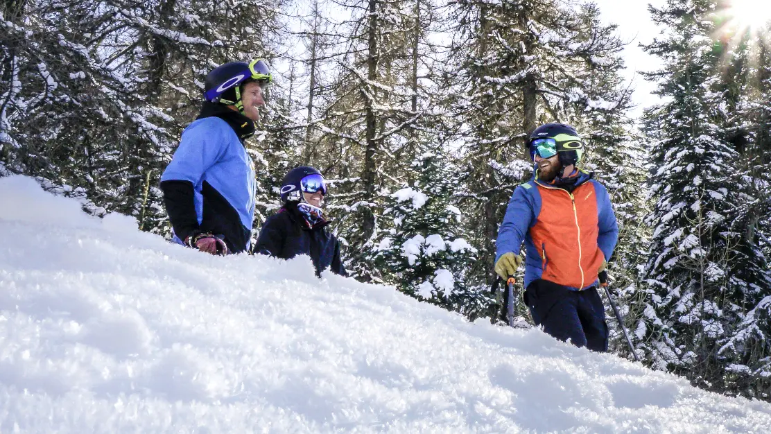 Ski alpin à la station-village de St Léger-les-Mélèzes