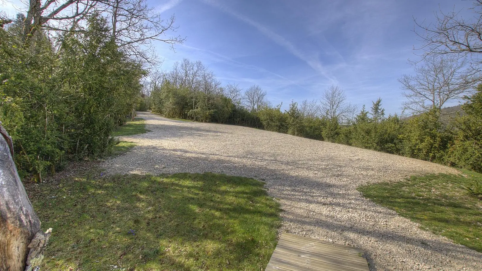 Un parking à votre entière disposition.