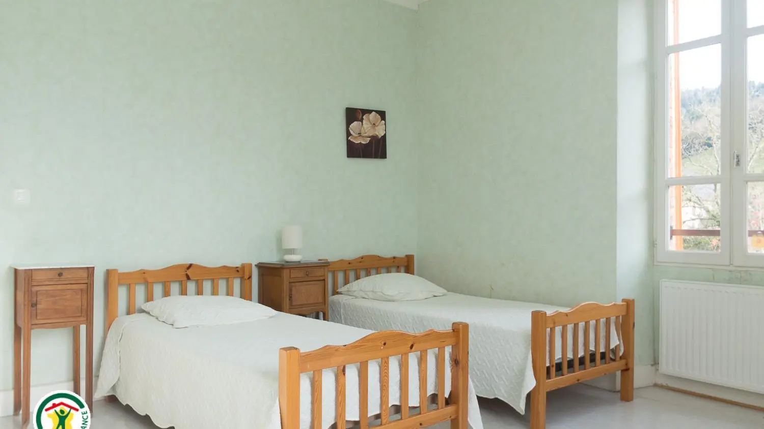 Chambre 2 personnes au 1er étage : 2 lits 90x190