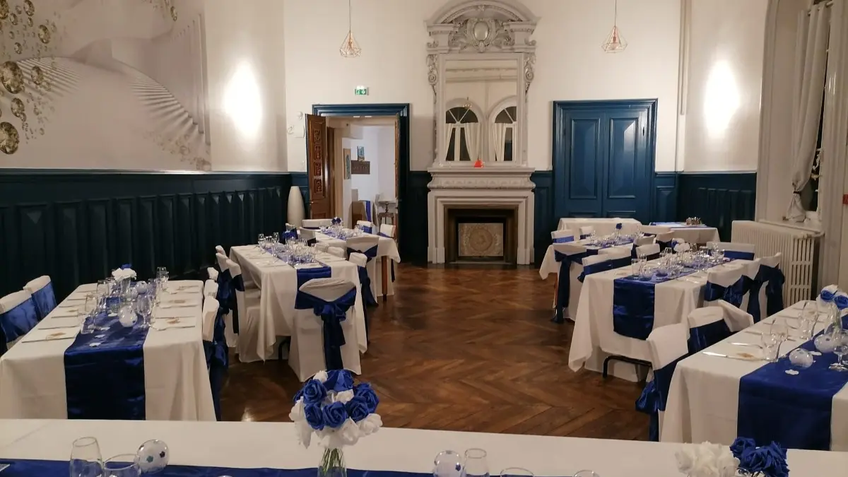 gite de groupe Val d'Orey, mariage dans la salle de réception