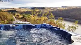 Jacuzzi