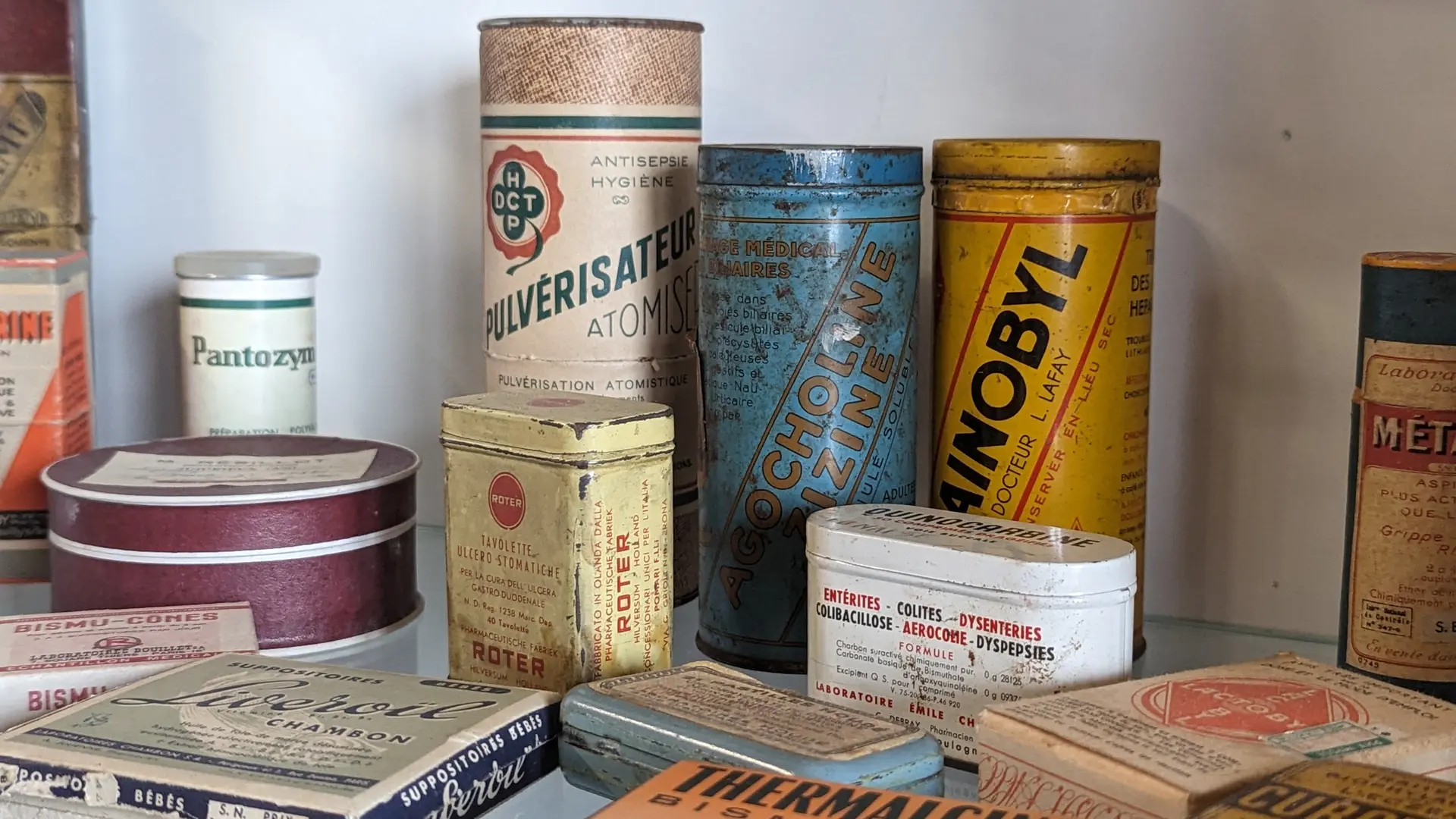 Pharmacie ancienne