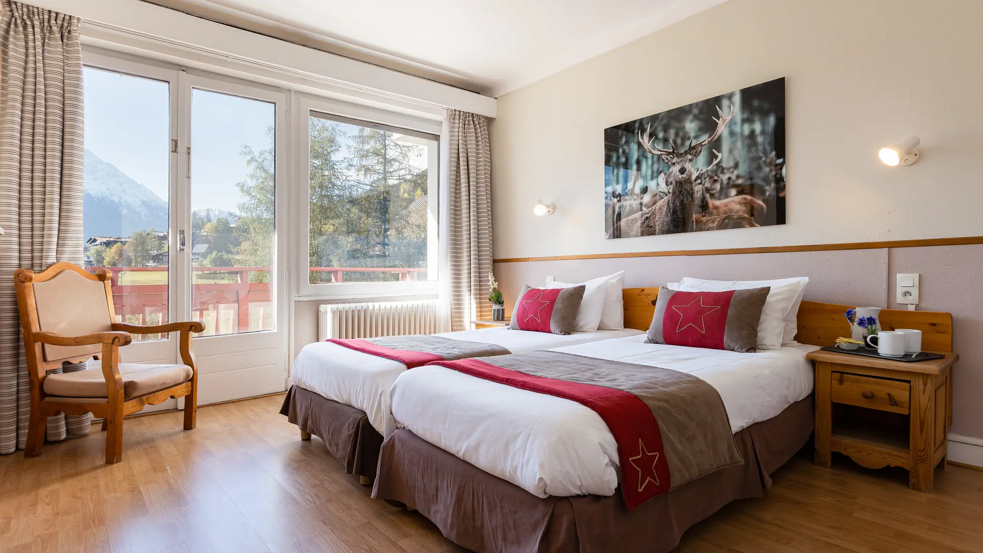 Chambre supérieure vue Mont-Blanc double ou twin