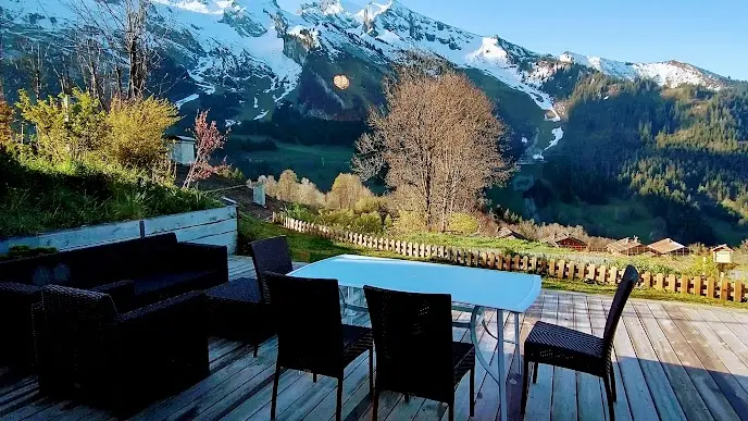 Vue le matin au réveil depuis la baie vitrée :-)