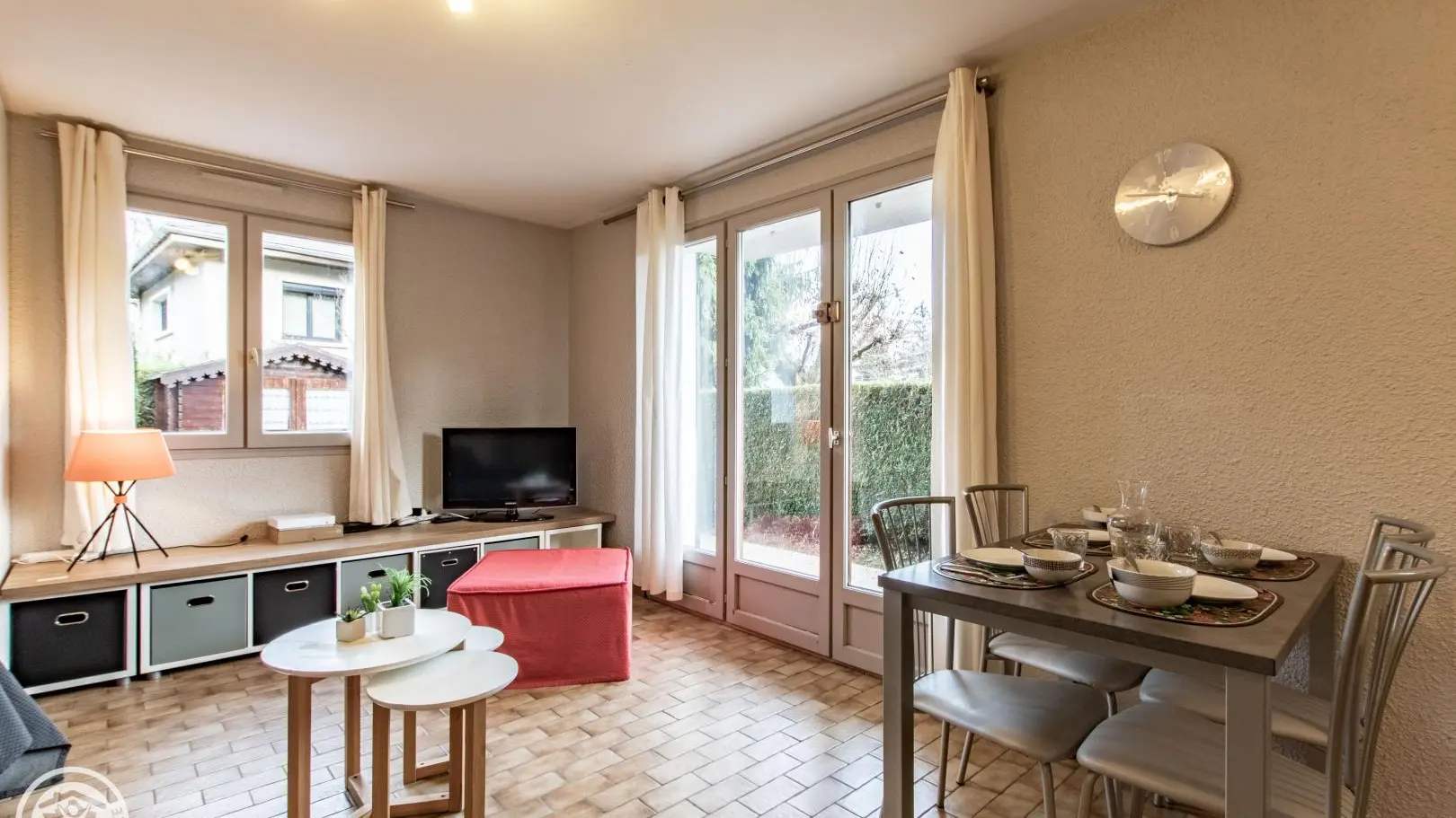 Séjour et espace repas