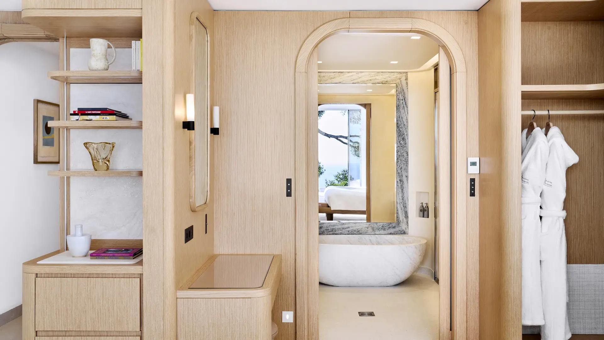 Corniche Garden Room