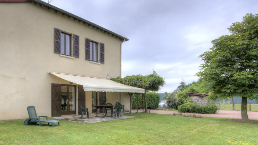 terrasse et terrain privatifs