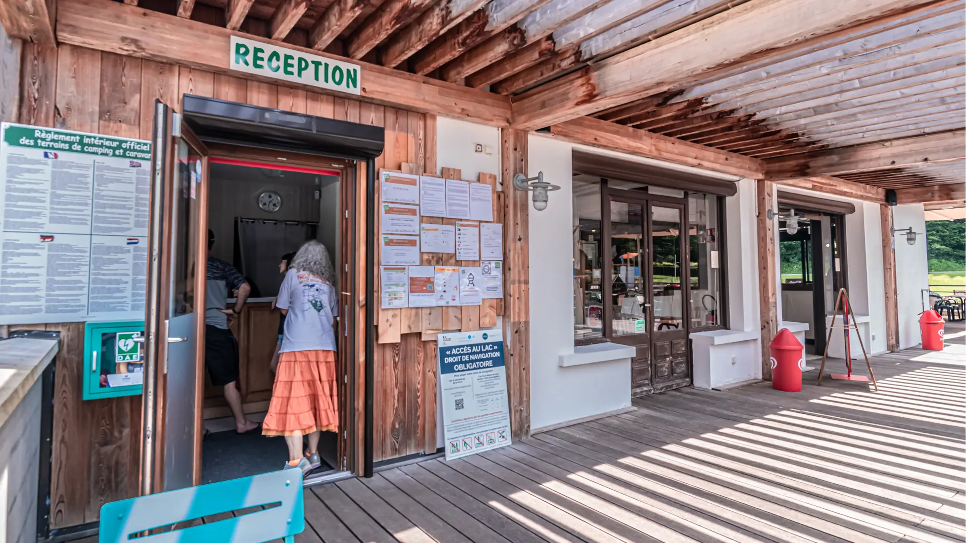 Réception Camping Les Peupliers Lépin-le-Lac