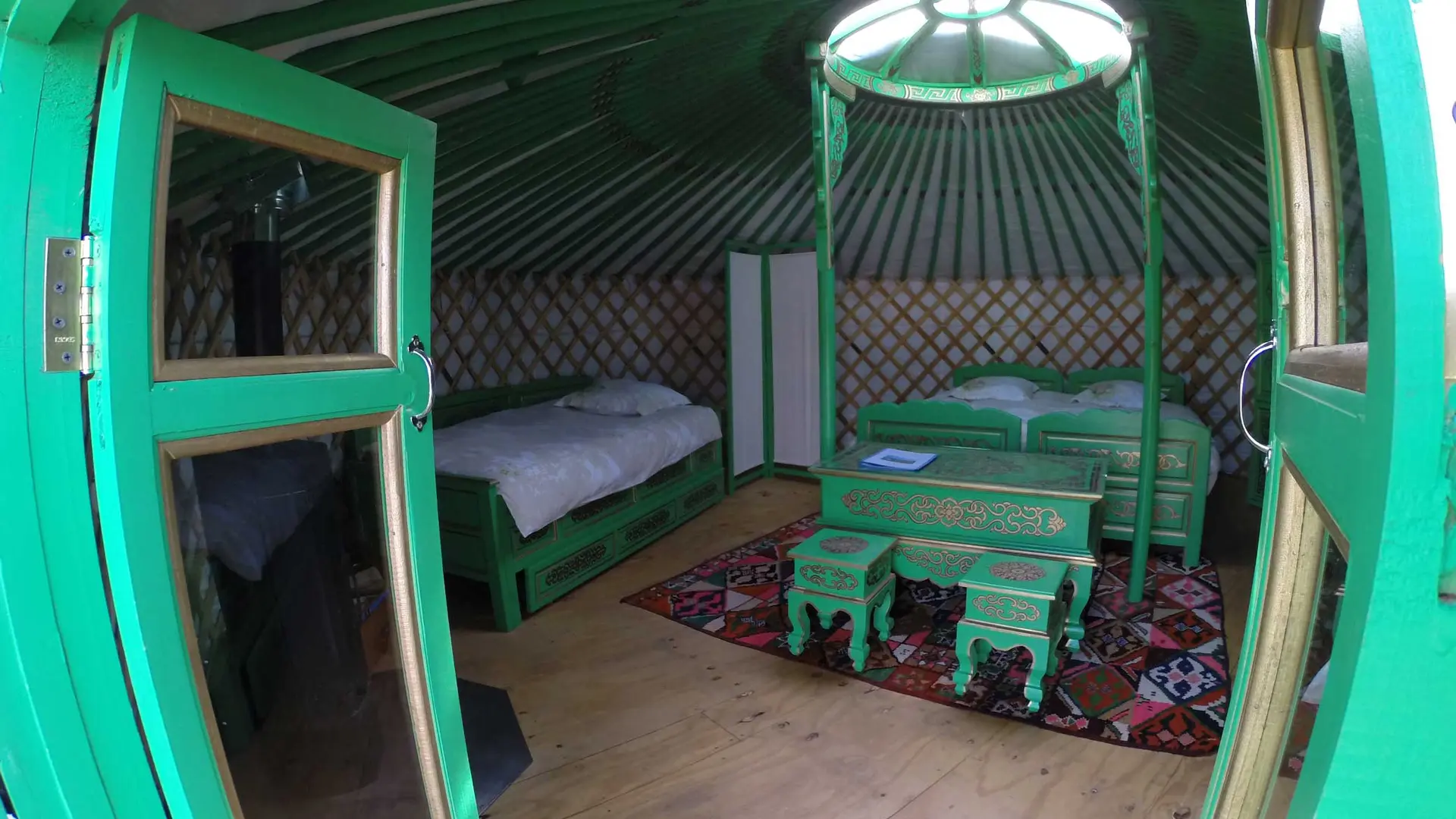 Intérieur de la yourte