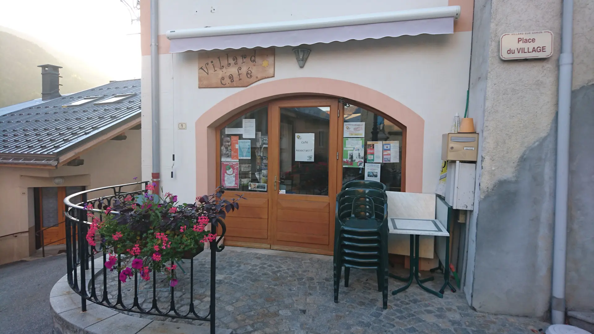 Villard Café