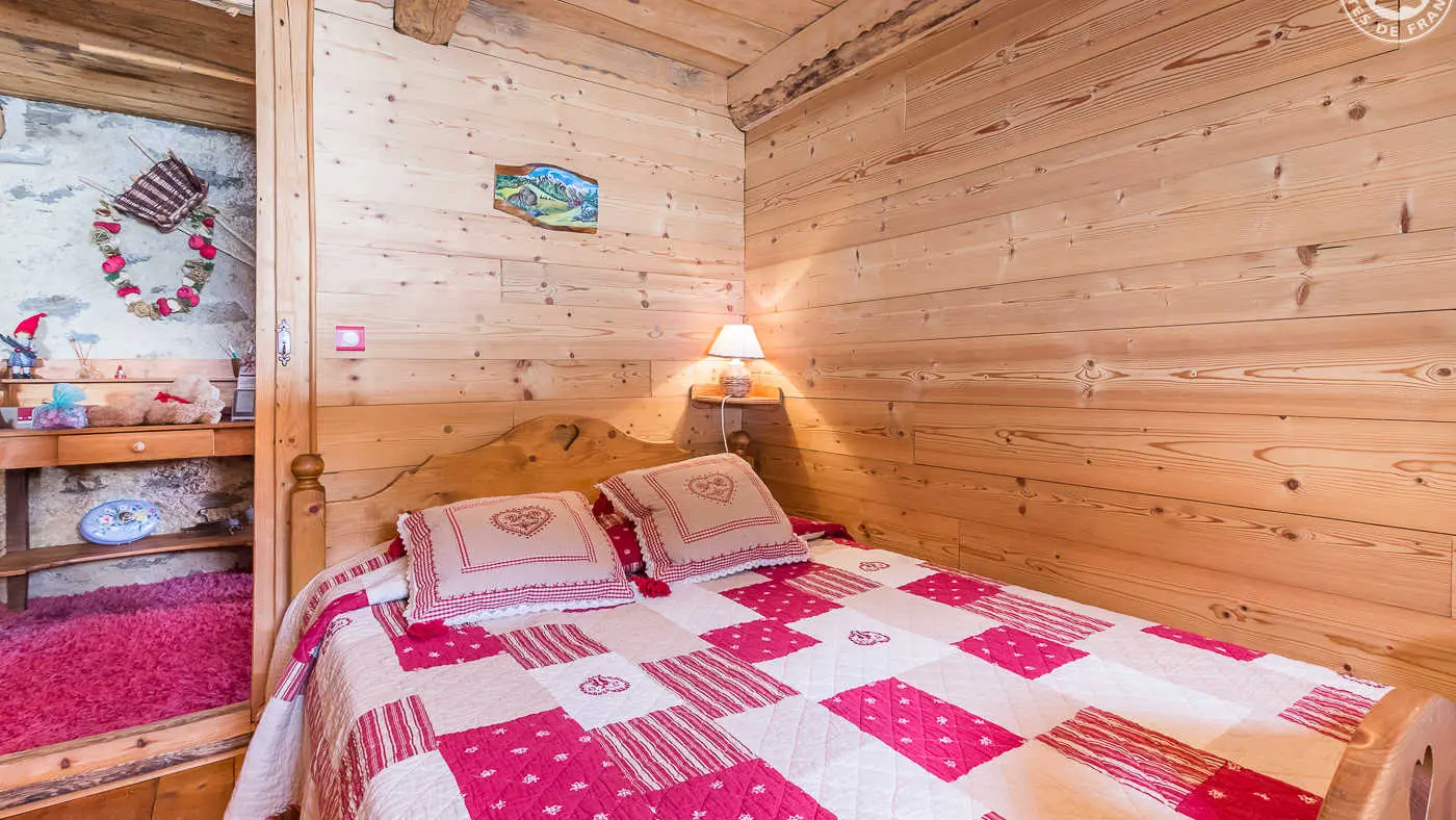 Aux deux marmottes ,la chambre 1.