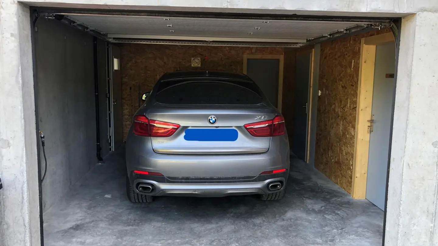 Garage spacieux
