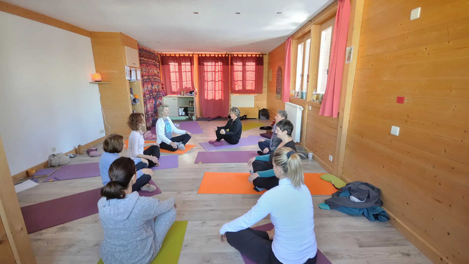 Cours de yoga avec Yoga, chemin de vie