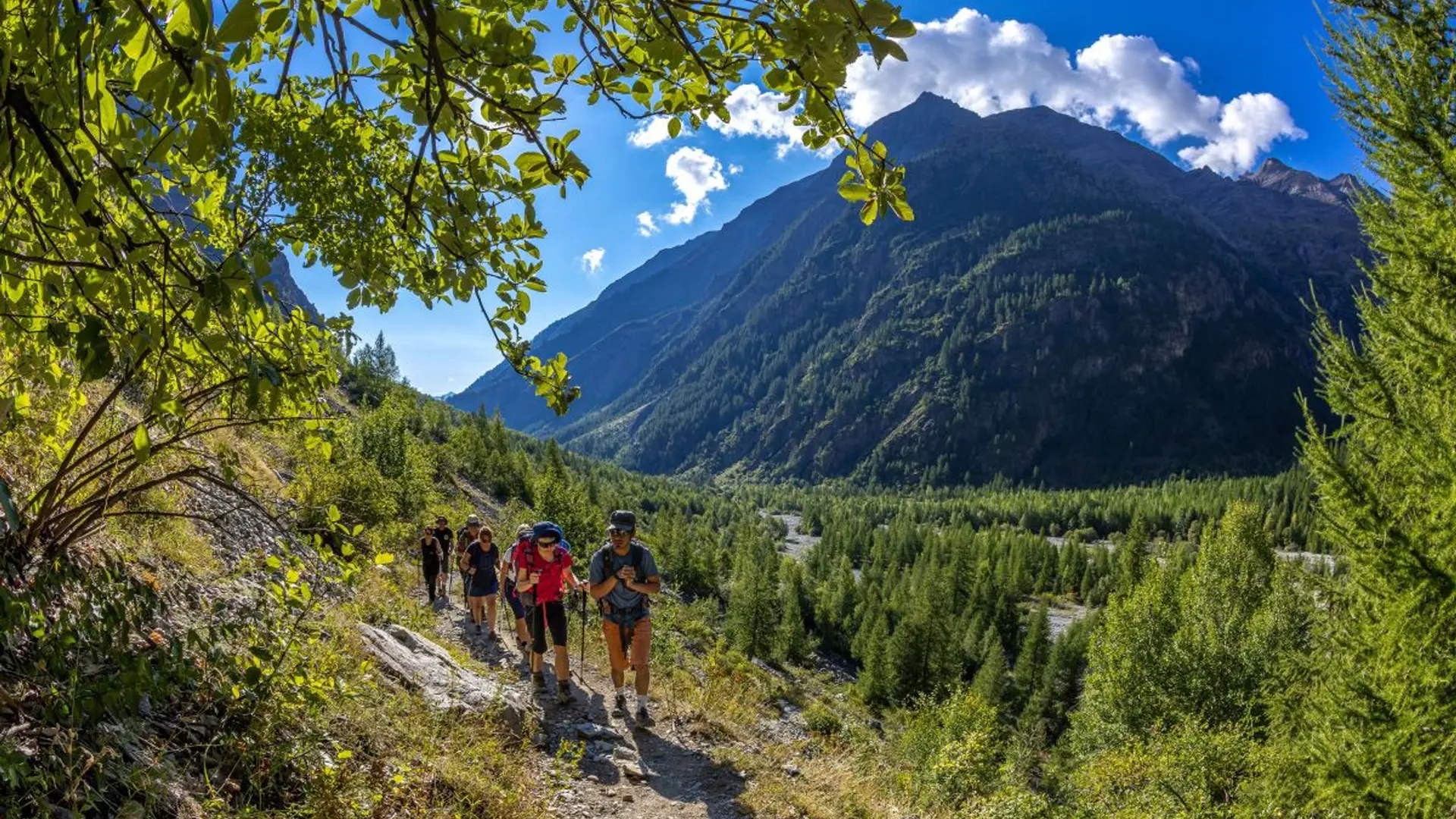 Montée vers le refuge des Bans